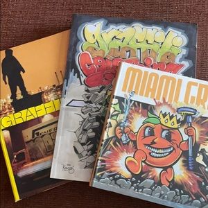 Lot of 3 Graffiti books